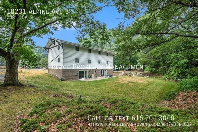 Building Photo - 18231 Alpine CT #3 - Upper level 2bed/1bat...