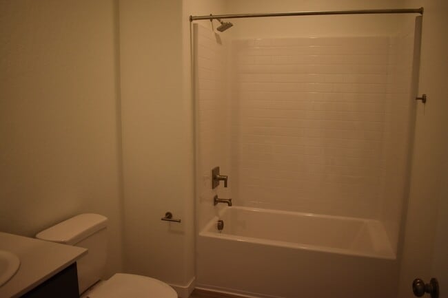 Building Photo - 4752 Sami Jo Dr