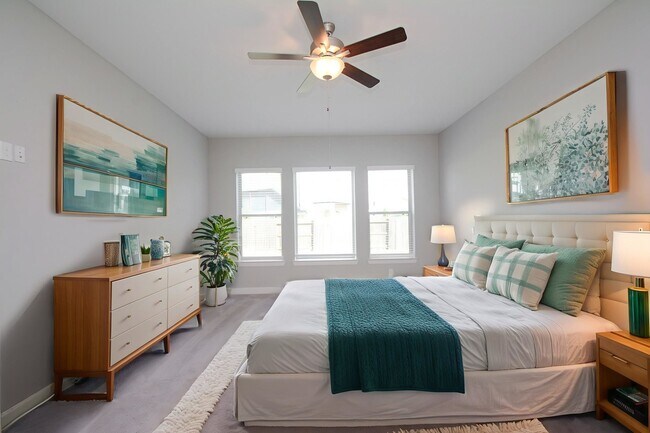 Building Photo - 5831 Turquoise Hl Ln