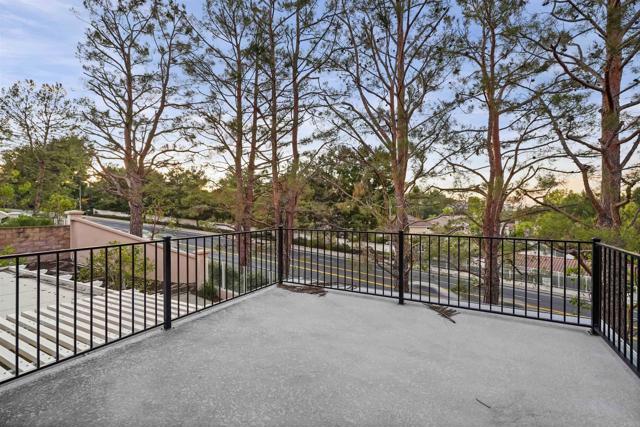 Building Photo - 1065 S Hanlon Way