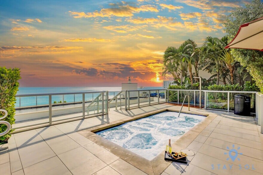 Building Photo - 777 N Ocean Dr