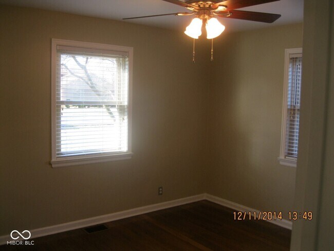 Building Photo - 5845 Brouse Ave