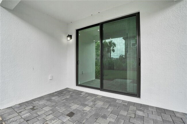 Building Photo - 10934 Preachers Cv Ln