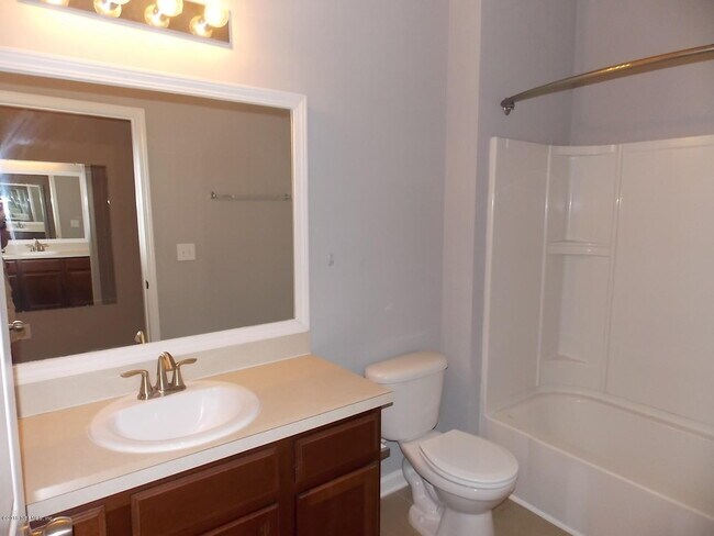 Building Photo - 7039 Deer Lodge Cir
