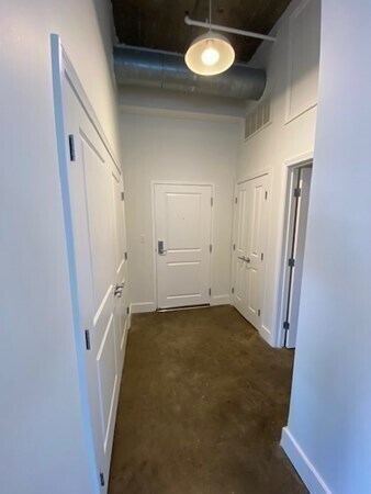 Building Photo - 21 Illinois St