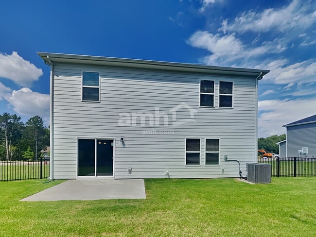 Building Photo - 5924 Hagar Vly Dr