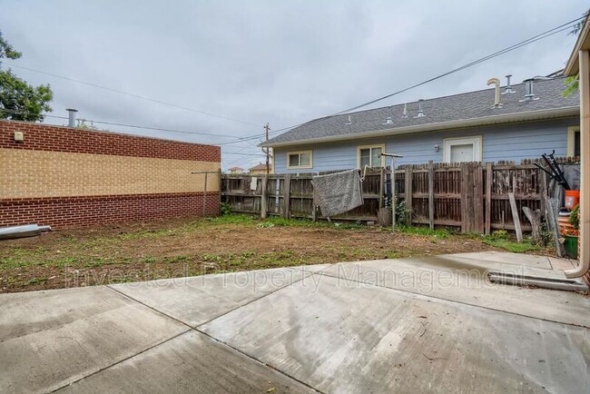 Building Photo - 1534 Verbena St