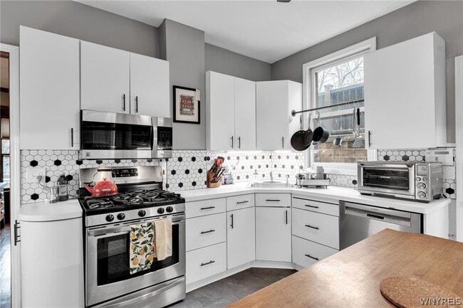 Building Photo - 175 Dorchester Rd