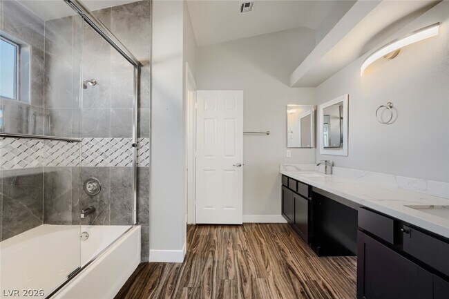 Building Photo - 8215 Mt Brodie Cir