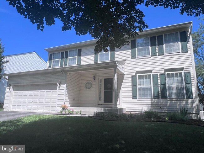 Building Photo - 17207 Sumac Ct