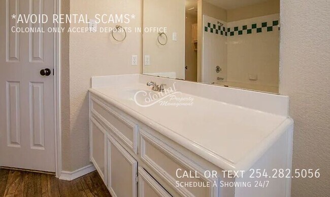 Building Photo - 4510 Hondo Dr