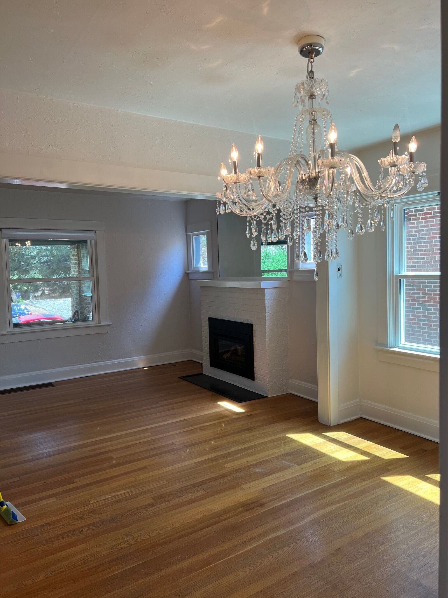 Building Photo - 821 Harrison St