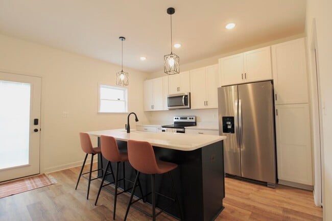 Building Photo - 1412 Palomino Trl