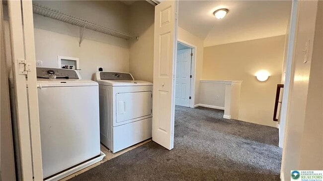 Building Photo - 254 Milkweed Dr