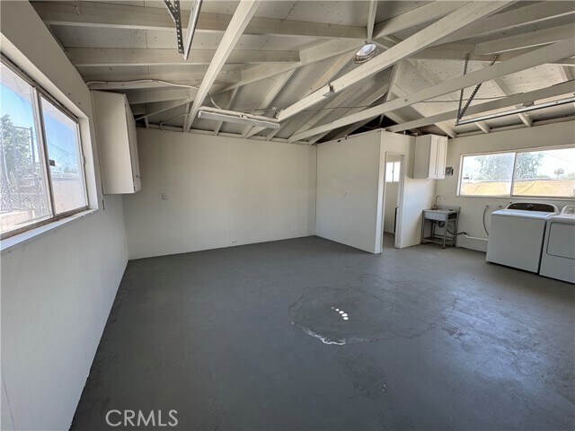 Building Photo - 66691 Flora Ave