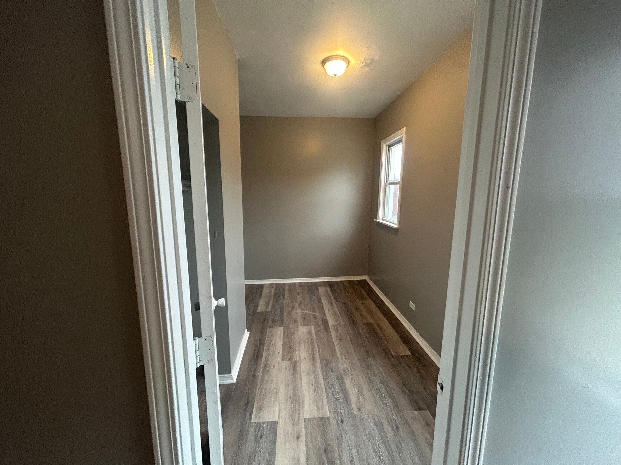 Building Photo - 8459 S Morgan St