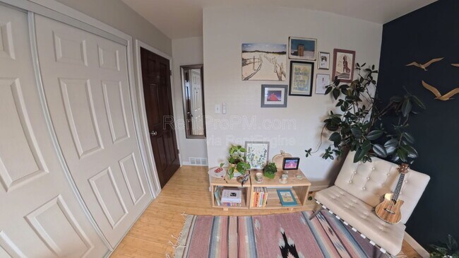 Building Photo - 1013 Timber Ln