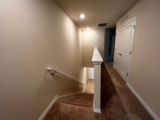Building Photo - 4508 Sparkling Shell Ave
