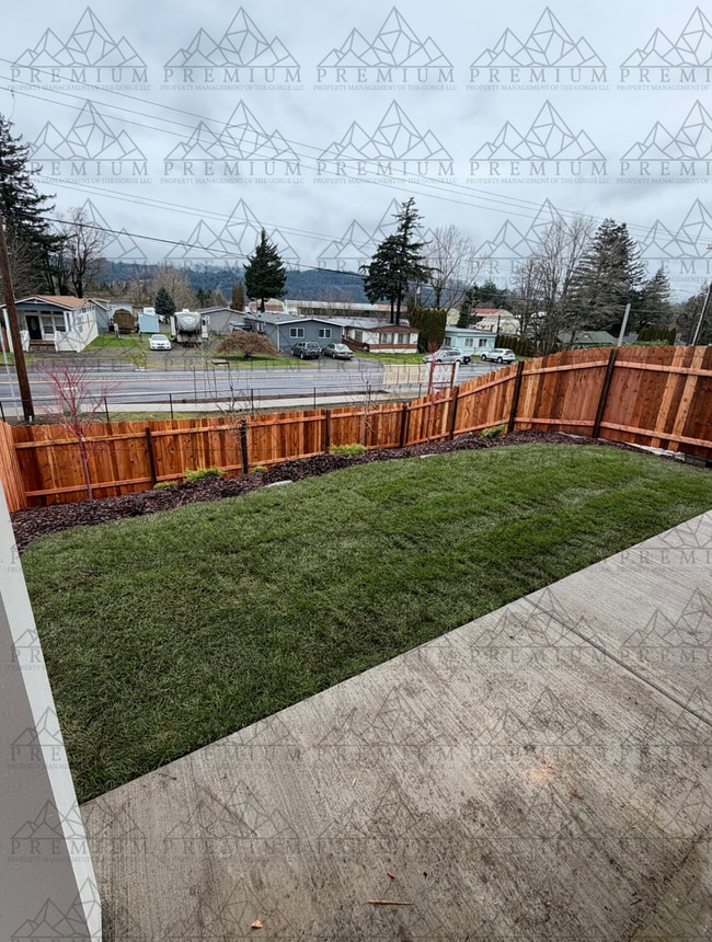 Building Photo - 3 BED 2.5 BATH NEW BUILD!