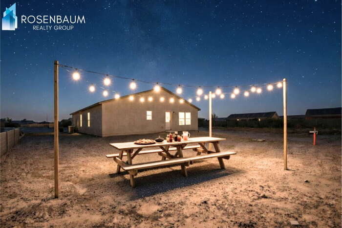 Building Photo - 8764 W Reventon Dr