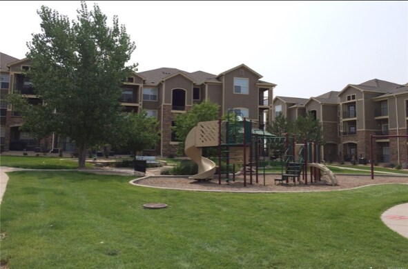 Building Photo - 2855 Blue Sky Cir