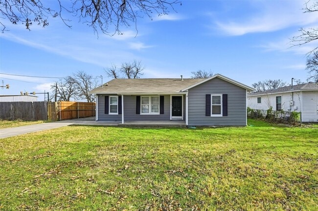 Building Photo - 418 Russell St