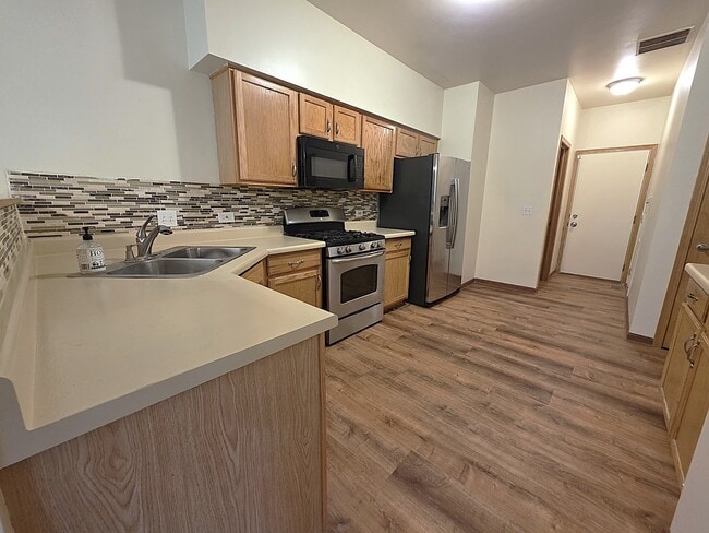 Building Photo - 3540 Blue Ridge Ct