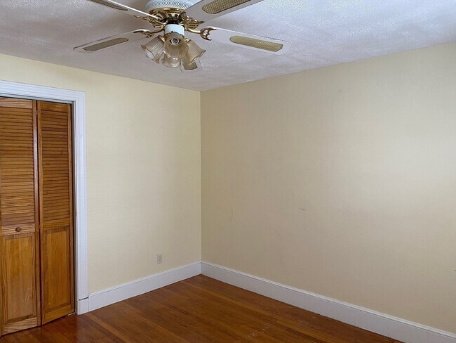 Building Photo - 460A Highland Ave