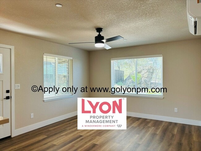 Building Photo - Stunning Modern New Construction 1 bedroom...