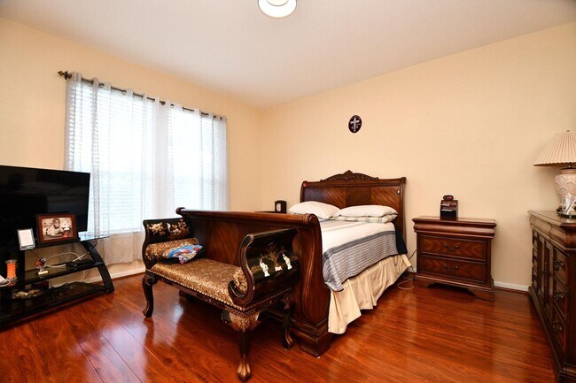 Building Photo - 7110 Anaquitas Creek Ct