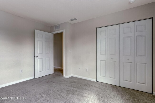 Building Photo - 988 Observatory Pkwy