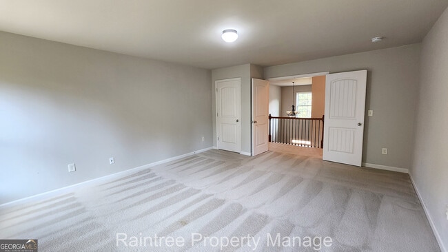Building Photo - 11250 Shelton Pl