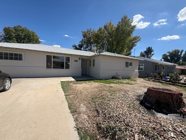 Primary Photo - 320 Gila Rd