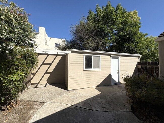 Building Photo - Charming Updated 4BR Home on Prime Corner ...