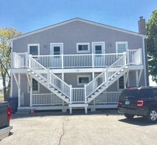 Building Photo - 497 Winnacunnet Rd