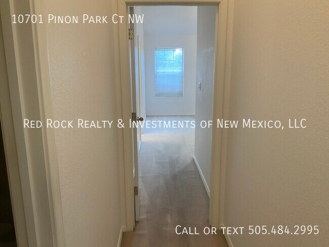 Building Photo - 3 bedroom home in NW ABQ now available