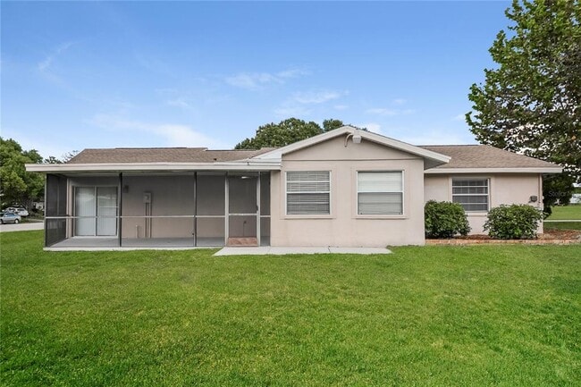 Building Photo - 4820 Camus St