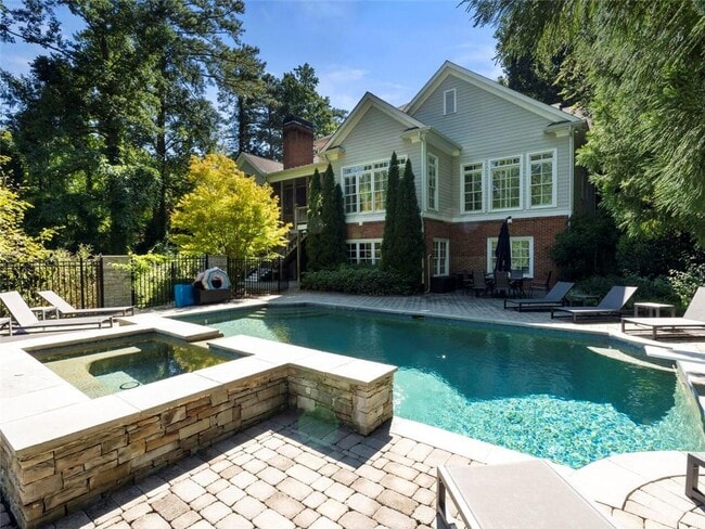 Building Photo - 4475 Harris Trail NW