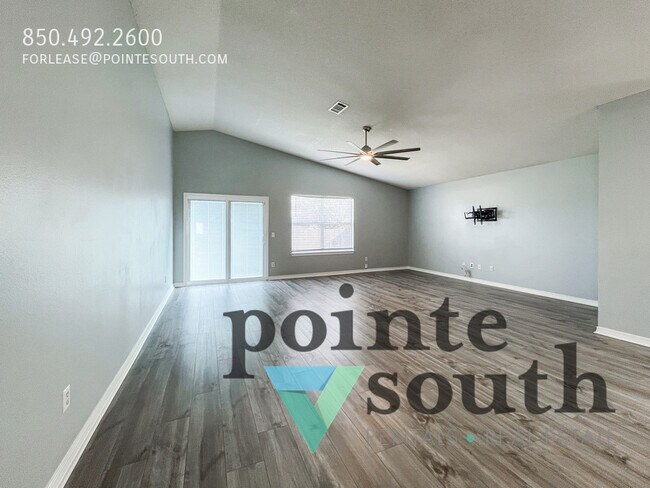 Building Photo - 209 Staysail St