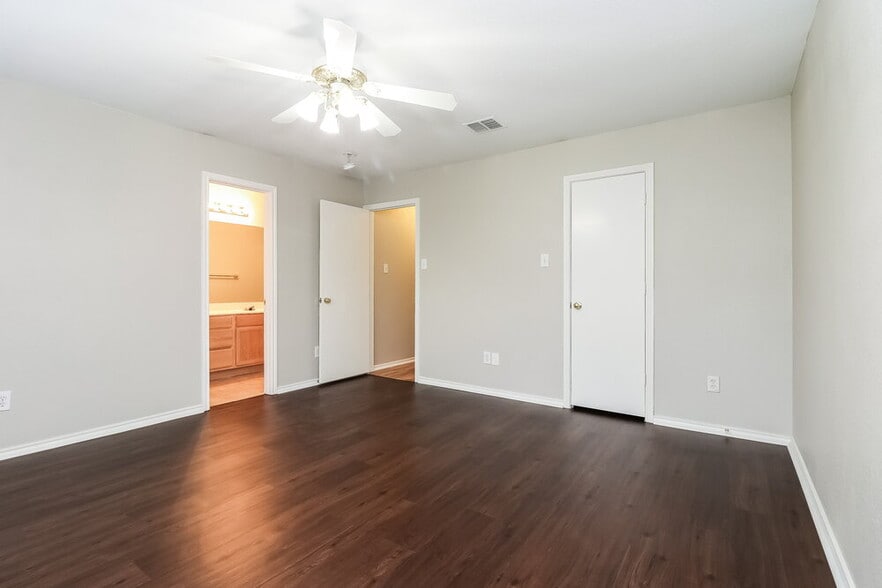 Building Photo - 4145 Fossile Butte Dr