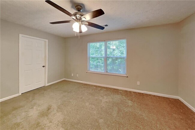 Building Photo - 4557 Darrowby Dr