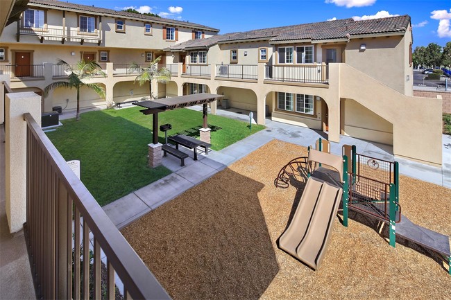 Parkview Apartments - Buena Park, CA | Apartment Finder