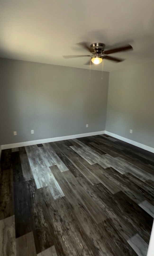 Building Photo - 1212 Jessica Loop