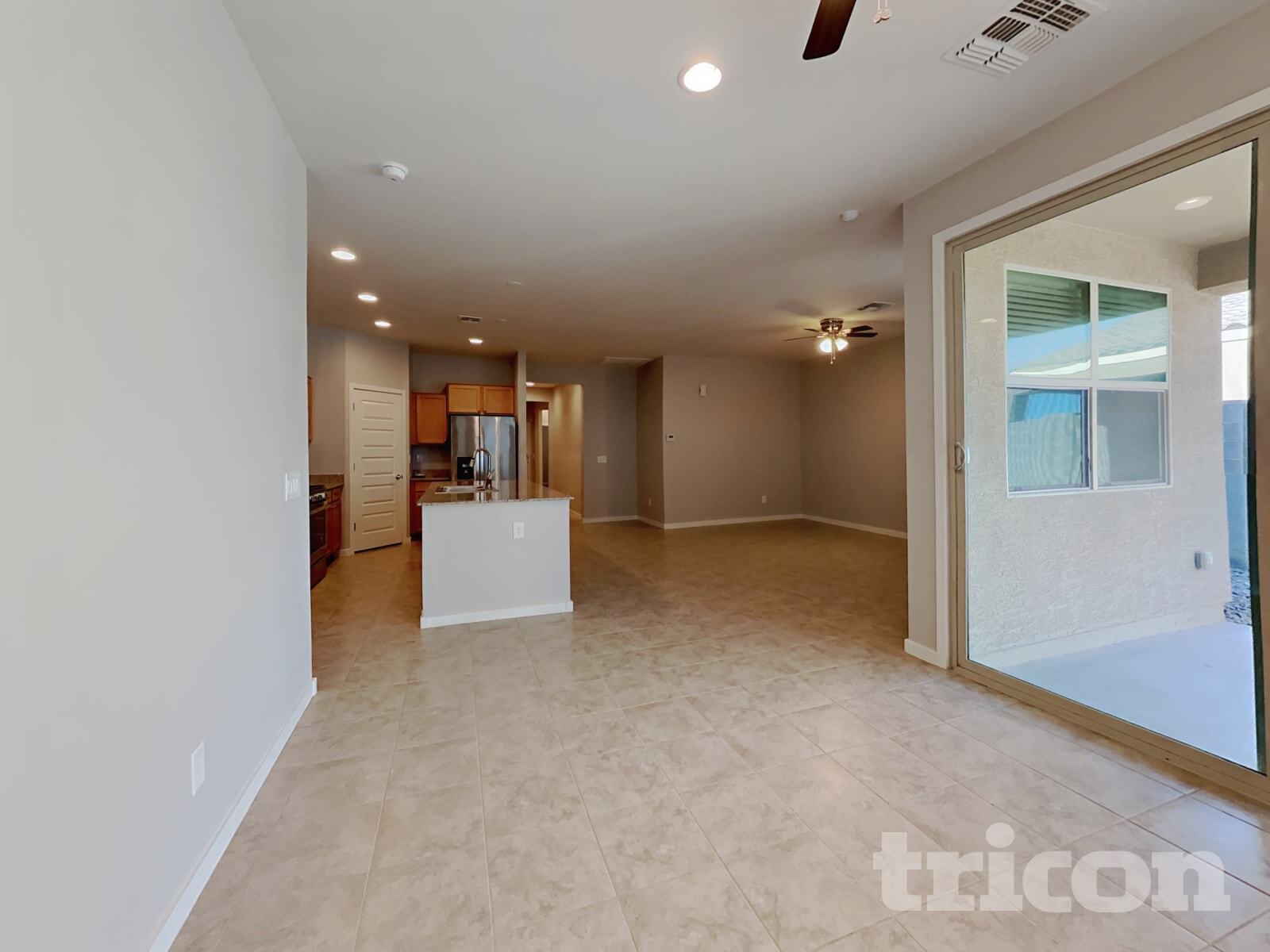 Building Photo - 439 W Tenia Trail