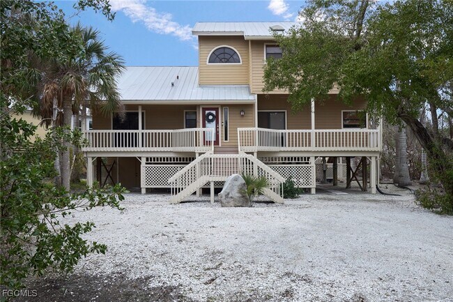 Building Photo - 1241 Junonia St