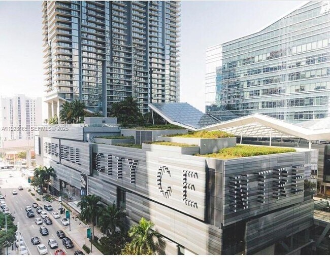 Building Photo - 801 S Miami Ave