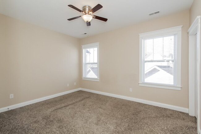 Building Photo - 7318 Darblay St