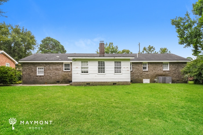 Building Photo - 2774 Shadow Ln