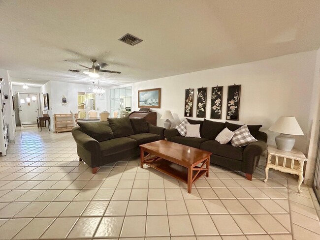 Building Photo - 5780 Fernley Dr W
