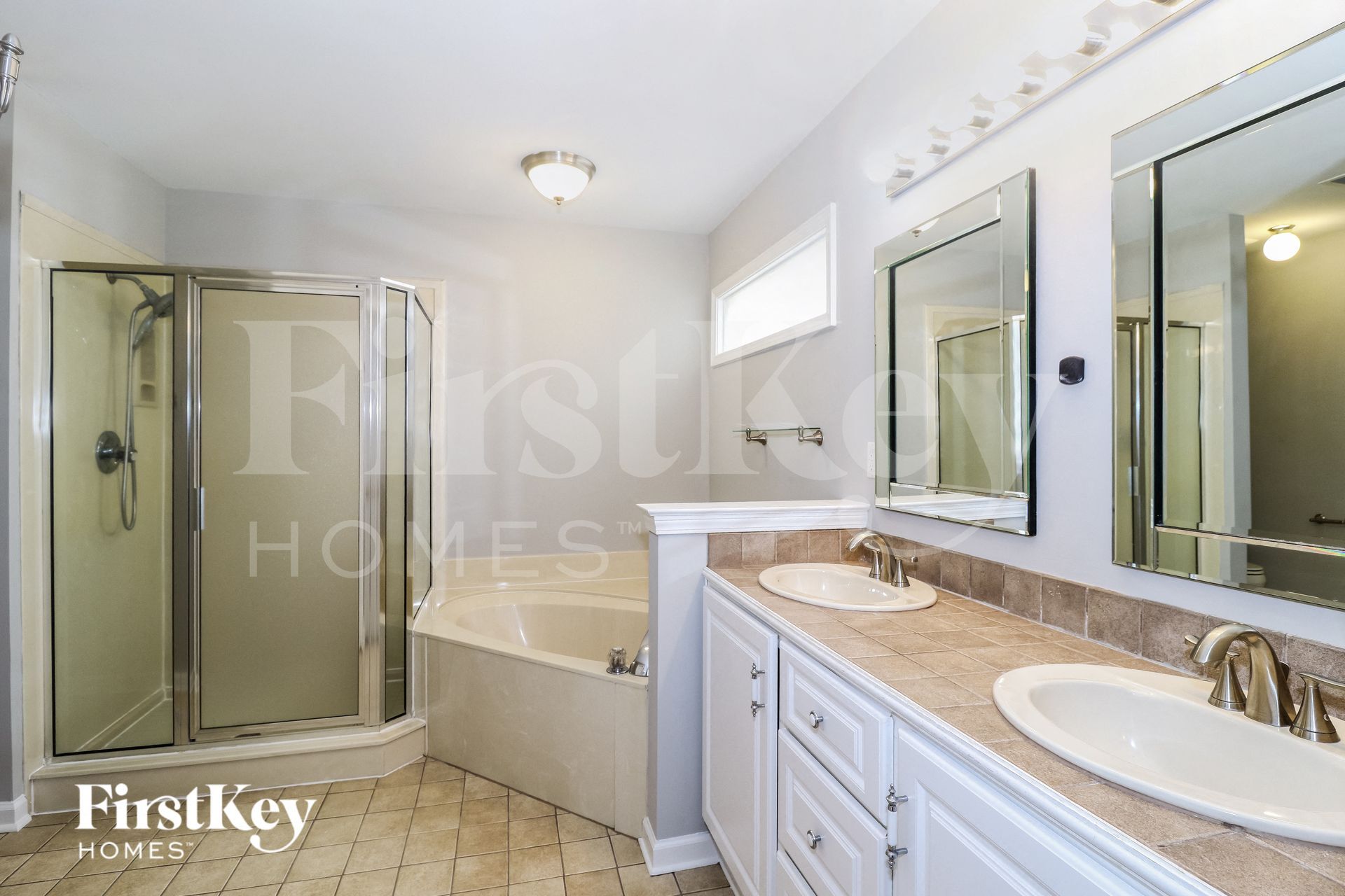 Building Photo - 7598 Dexter Manor Dr